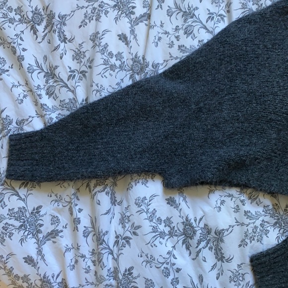 Wilfred cropped butterfly sleeve sweater - Picture 2 of 6